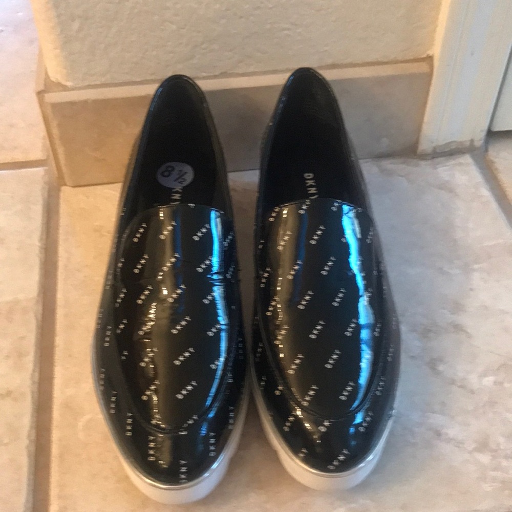Size 8 1/2 DKNY patent leather shoes